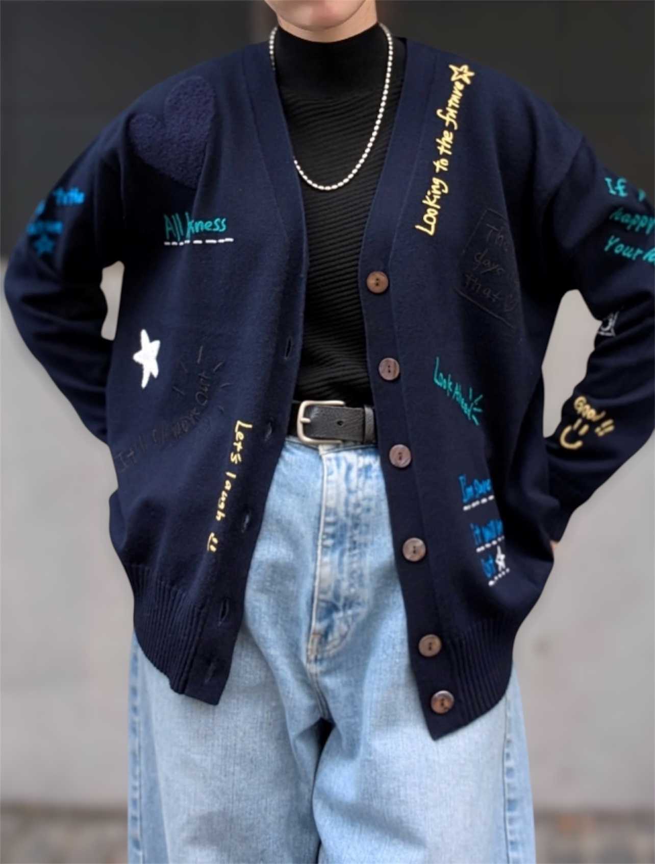 〈秋のおすすめアイテム〉 【Torrazzo donna】ハッピーエンブロイダリーカーディガン